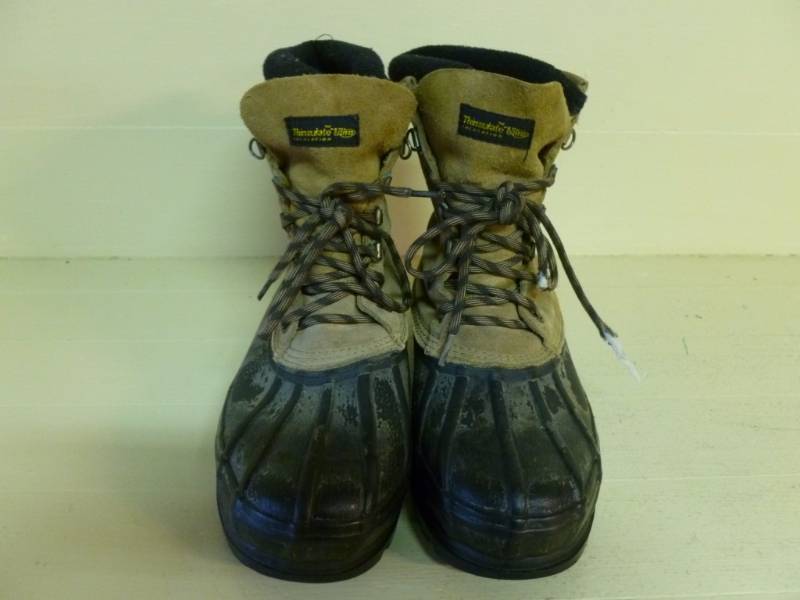 lot 100 image: Winter Boots