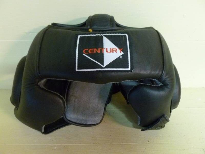 lot 107 image: Sparring Headgear