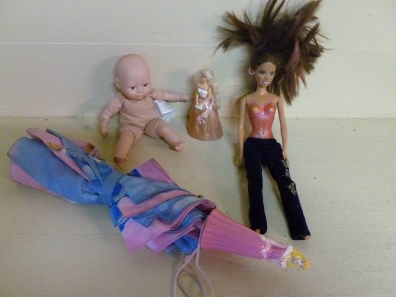 lot 110 image: Kids Toys