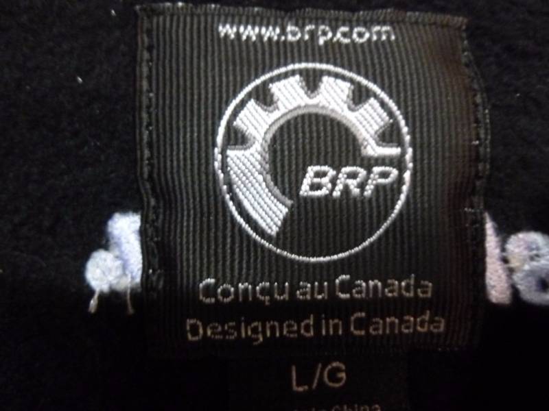 lot 120 image: Ski Doo Sweatshirt