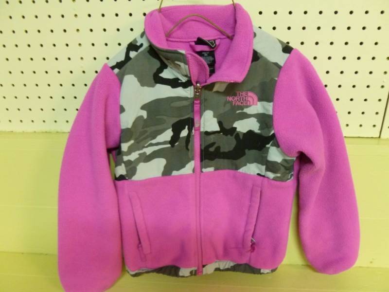lot 121 image: North Face Jacket