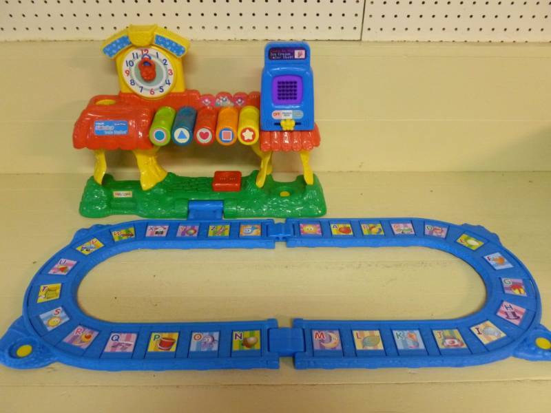 lot 132 image: Kids Toy