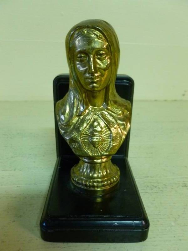 lot 191 image: Vintage Brass