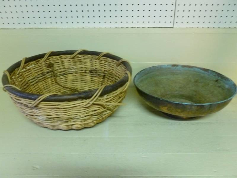 lot 200 image: Vintage Copper Planter