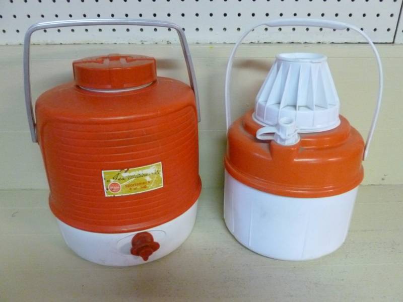 lot 220 image: Vintage Water Jug