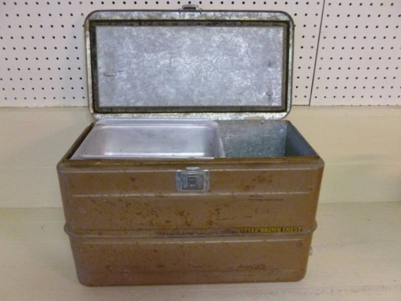 lot 224 image: Vintage Cooler