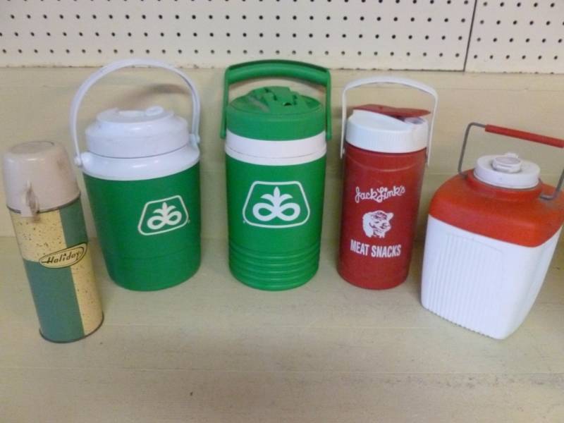 lot 230 image: Water Jugs