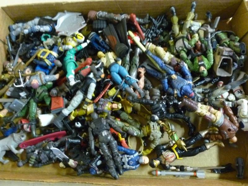 lot 236 image: Toy Figurines