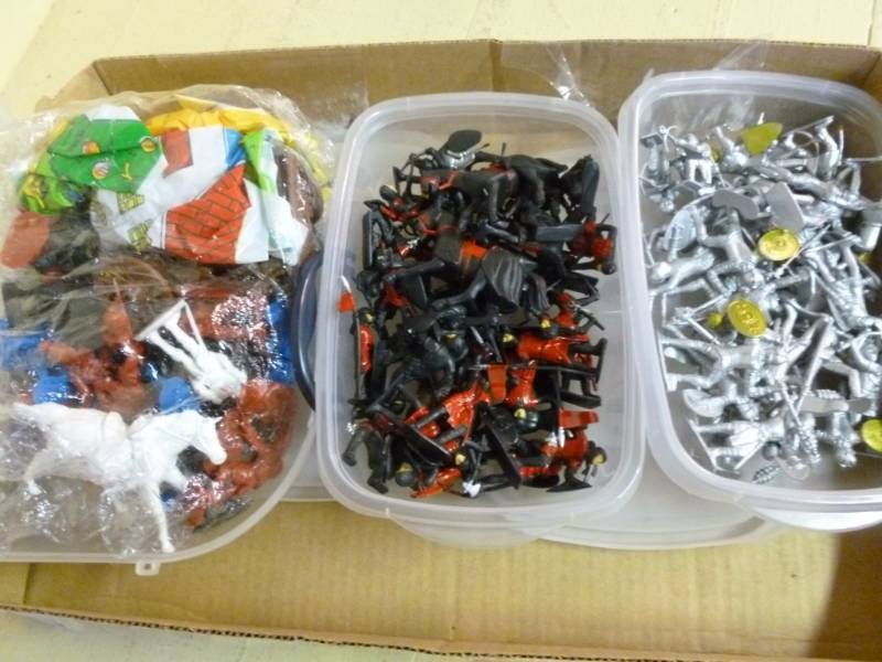 lot 237 image: Toy Figurines