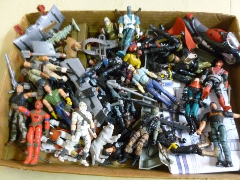 lot 238 image: Toy Figurines