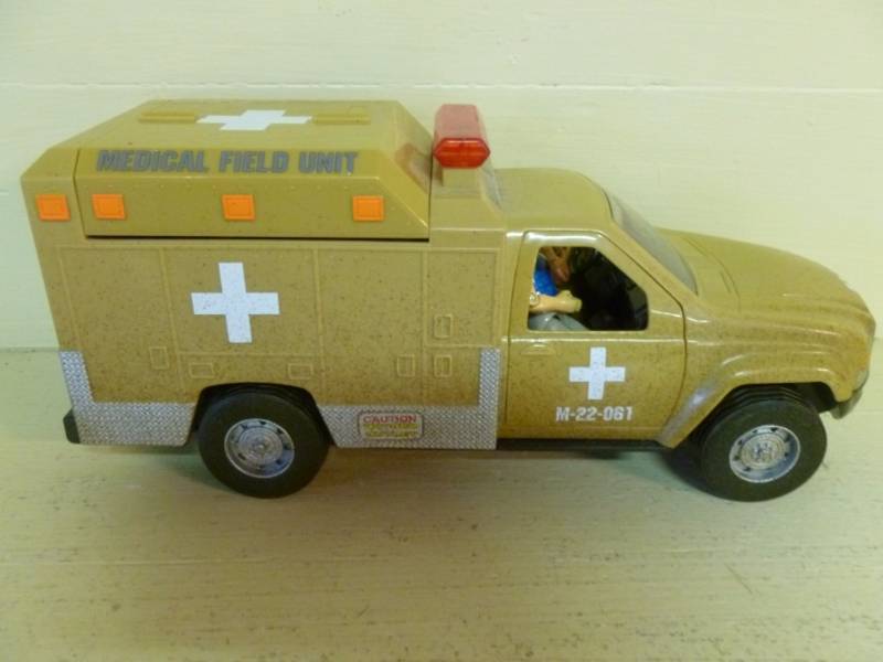 lot 242 image: Toy Truck