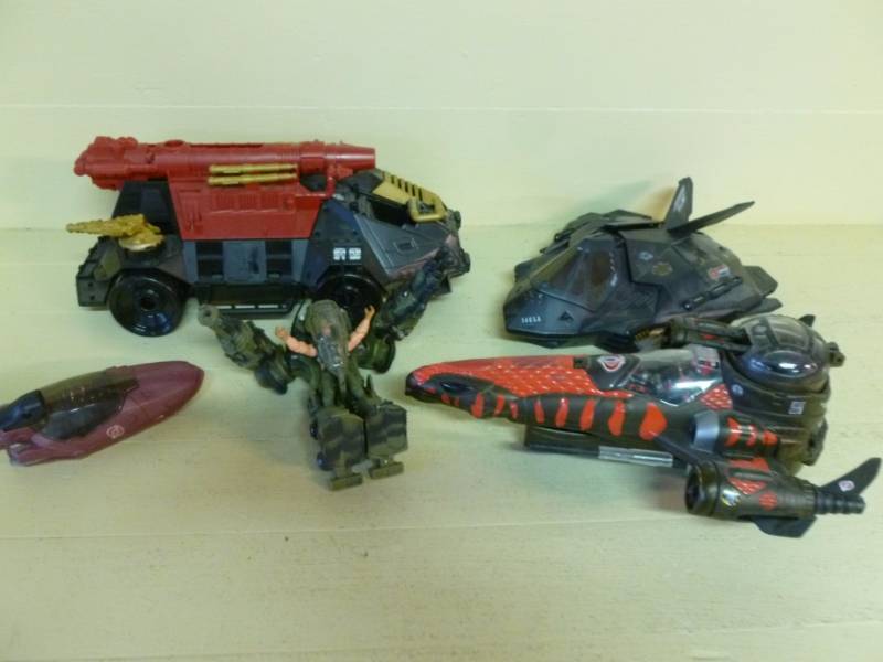 lot 243 image: G.I Joe Toys