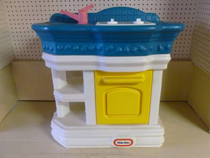 lot 259 image: Little Tikes