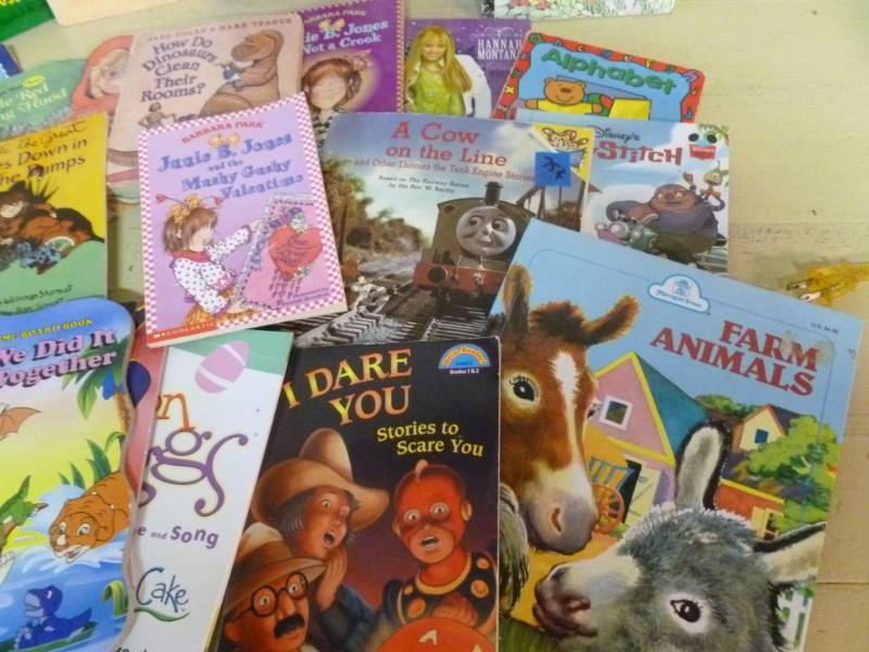 lot 265 image: Kids Books