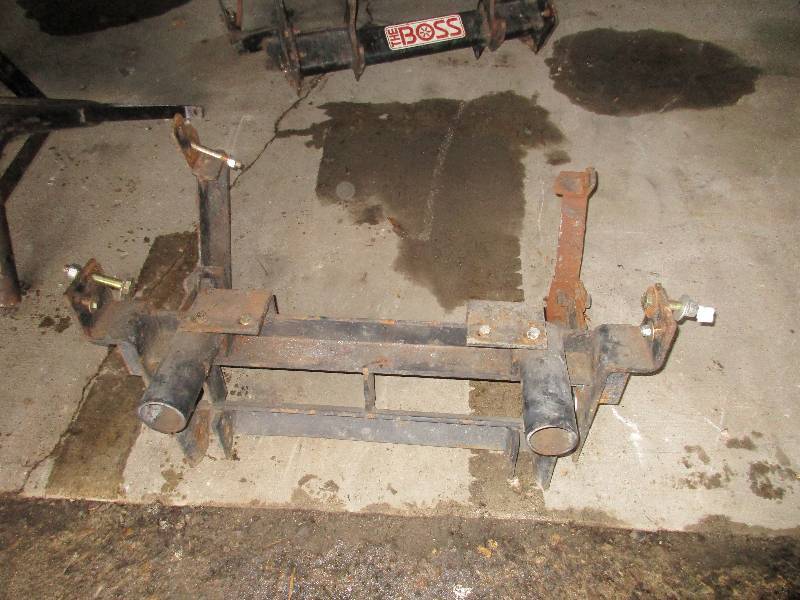 lot 20 image: Meyers EZ Classic Plow Mount