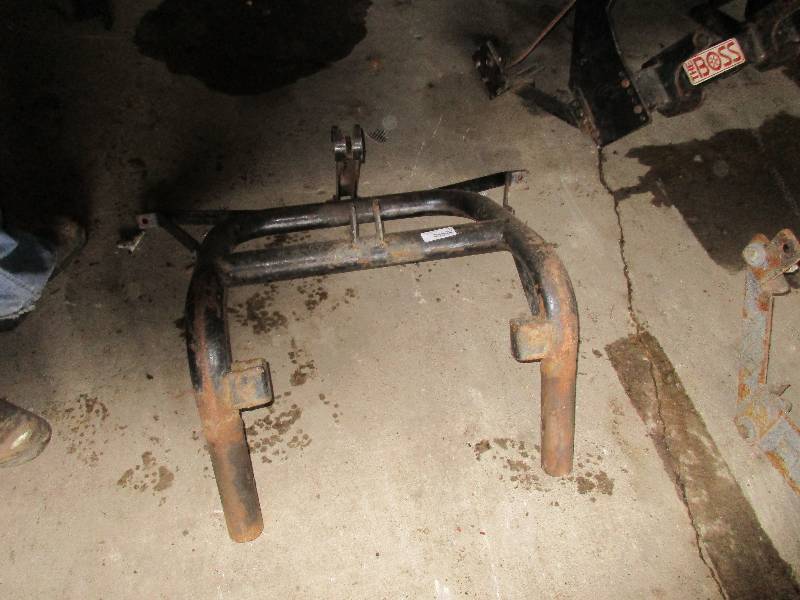 lot 19 image: Meyers EZ Classic HeadlightPump Mount