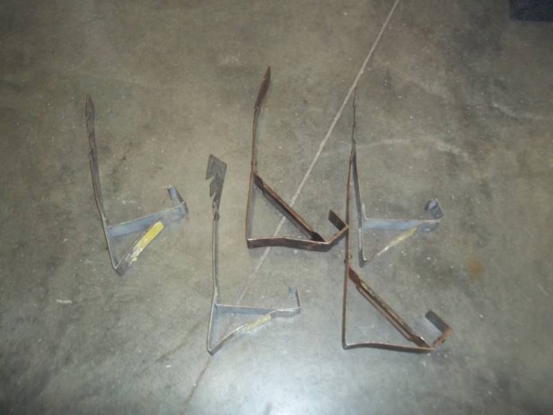 5 Roof Jacks
