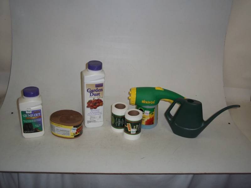 New Garden supplies includes miracle grow dispenser
