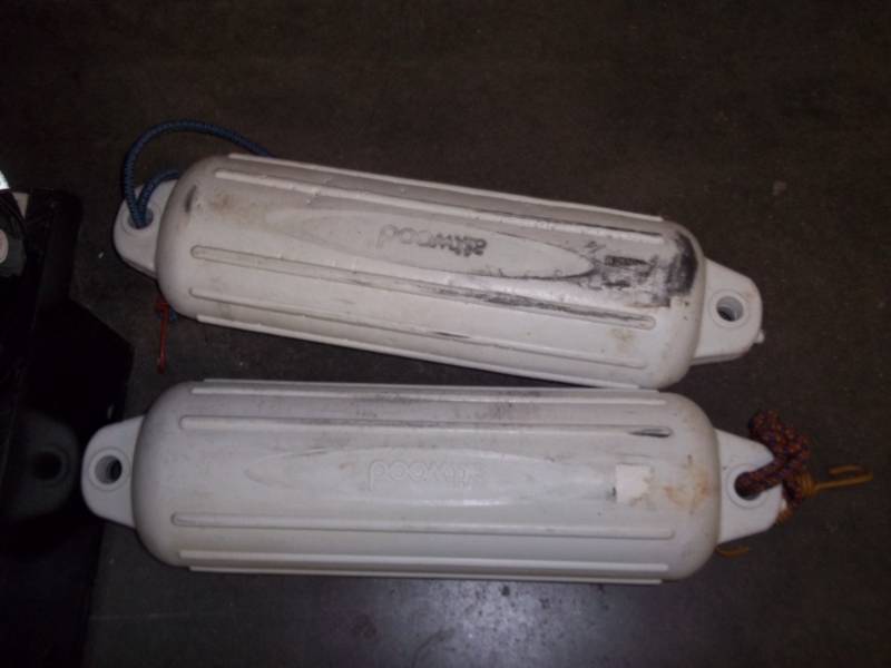 Pair of boat bumpers