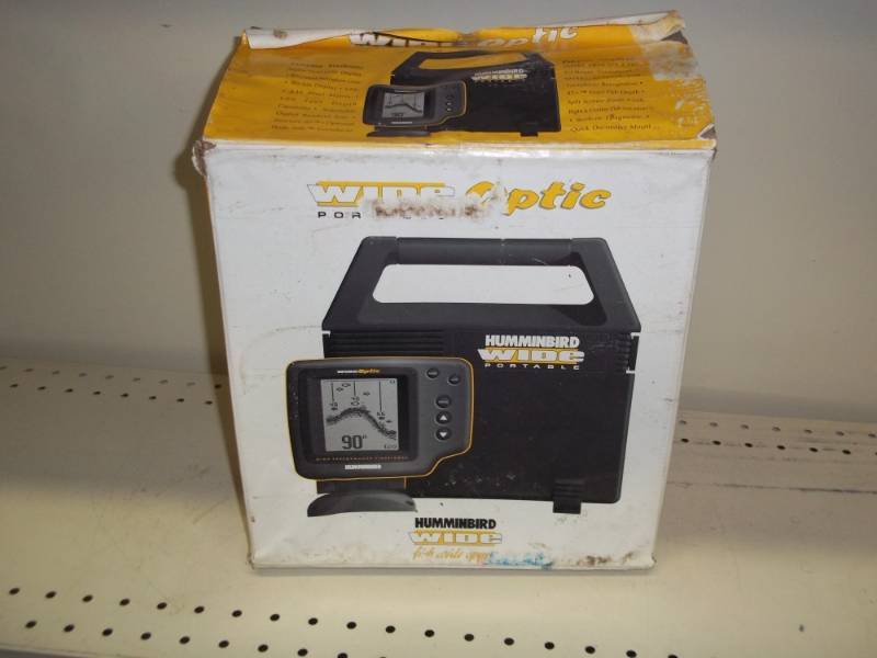 Hummingbird wide depth finder