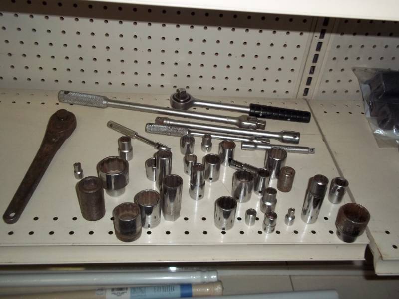 Socket set with sockets, ratchet, bar, extensions and vintage socket wrench