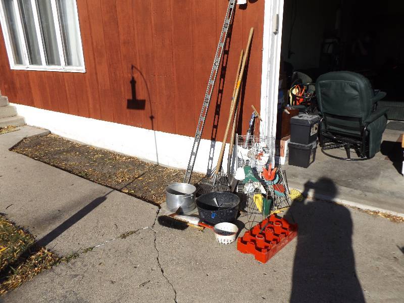 Blue Spotted Pot, Tomato Cages, Rakes, Spade, more