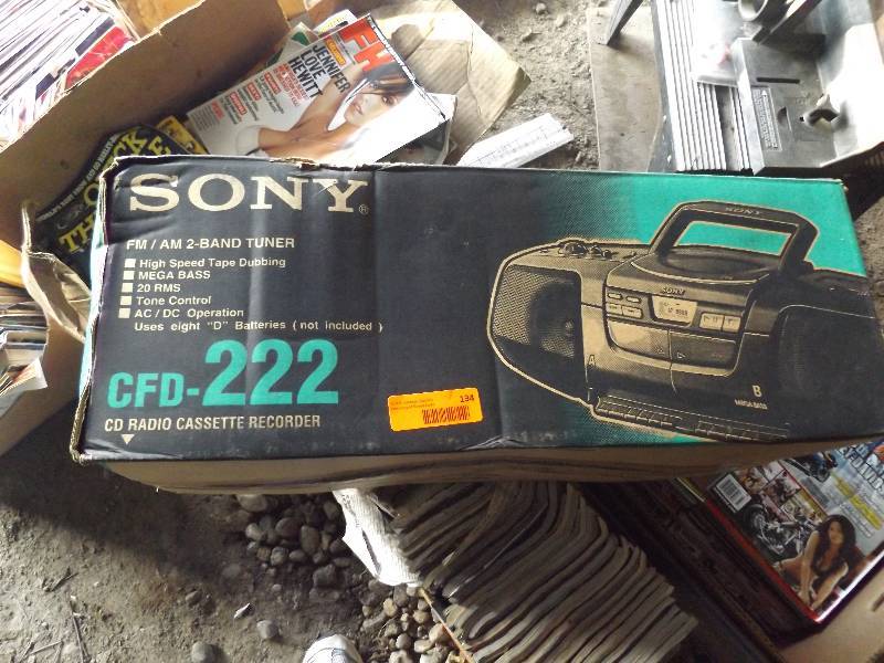 Sony FMAM 2 Band Tuner CD Radio Cassette Recorder