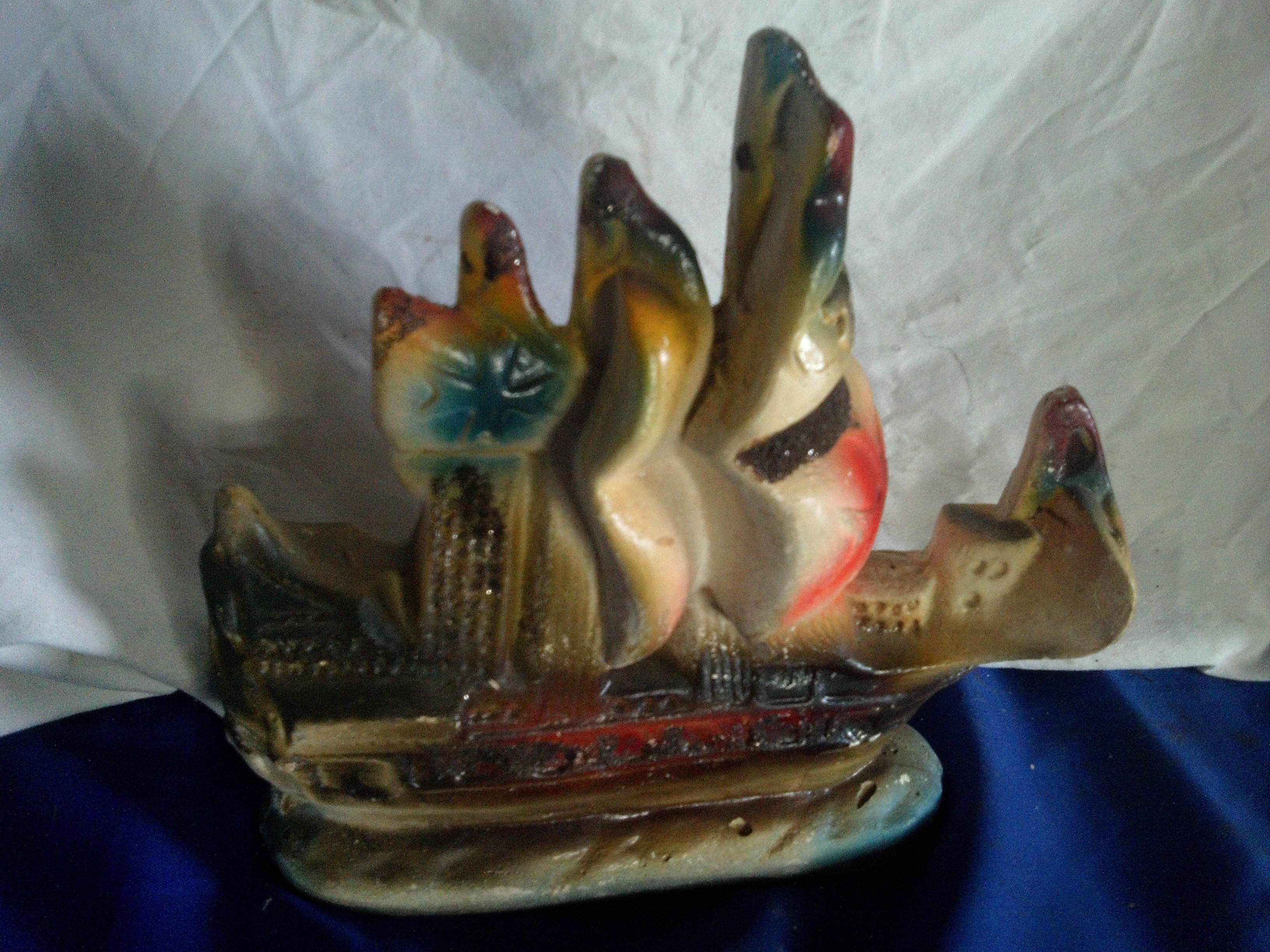 vintage carniva lchalk ship