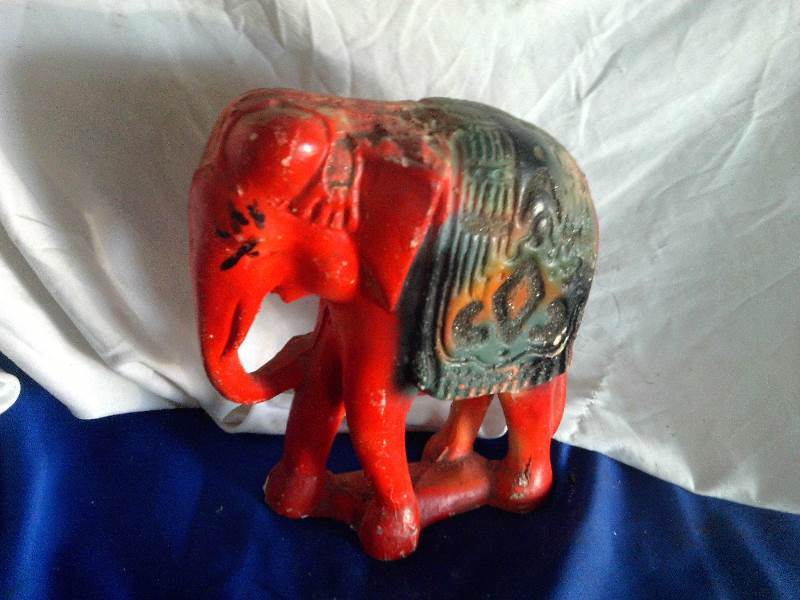 vintage carnival chalk elephant