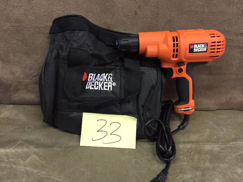 Black and Decker Drill DR260B