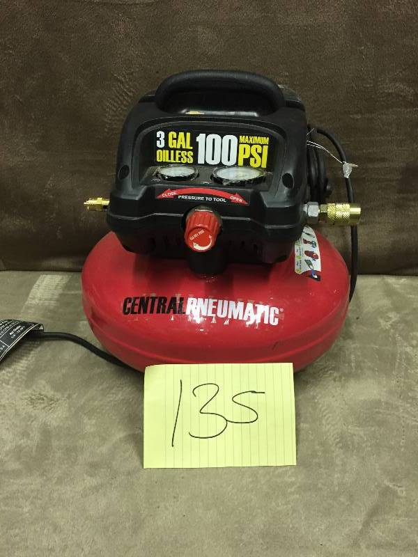 Central Pneumatic 3 Gal Compressor
