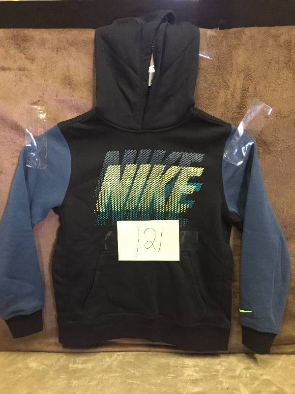 Child Nike Hoodie Large