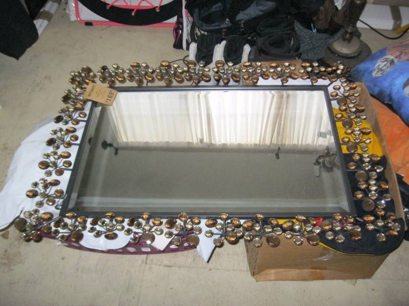lot 41 image: Very Nice Pier One Imports Amber Dazzle Mirror. Retail $170. Light Wear.