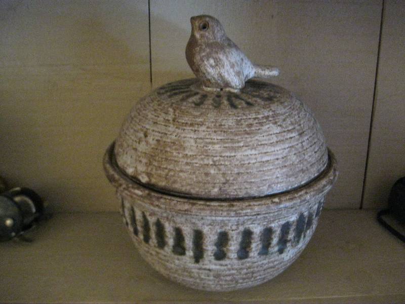 lot 63 image: Large Pottery Bowl And Cover With Bird On Top.