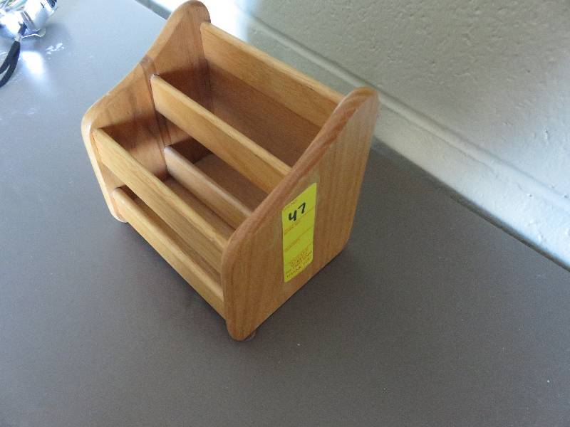 mail holder