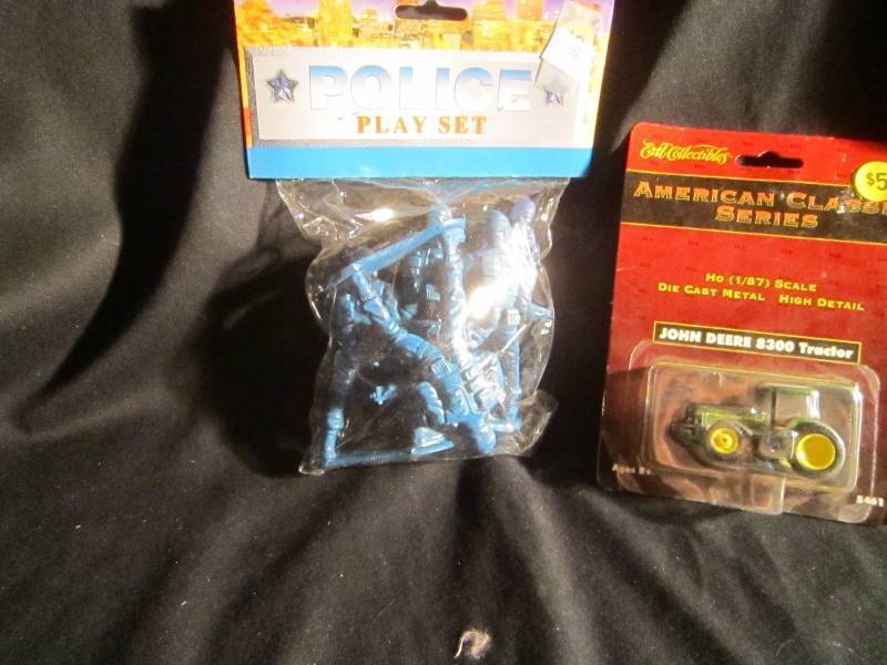 LOT - Police Play Set & Collectible John Deere 8300 Toy Tractor