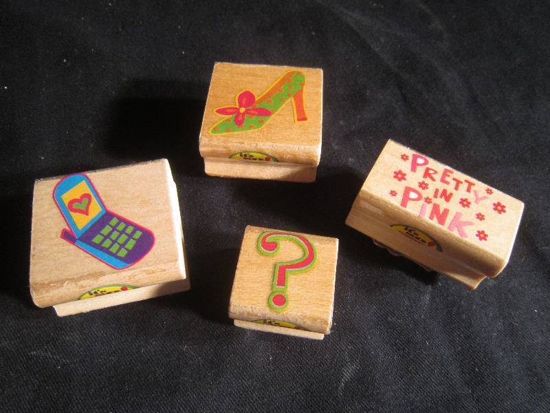 4 Stamps