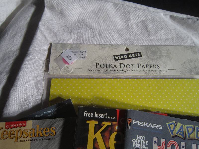 NEW Polka Dot Papers, 3 Keepsakes Scarpbook Magazines & Holiday Seasson Paper