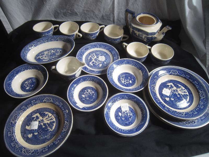 Lot of Antique Blue Willow