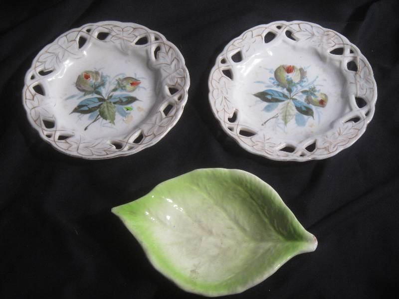 Old Open Lace Plates 2 & Old Leaf Dish