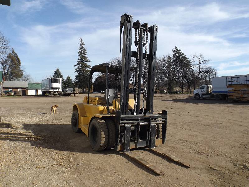 Hyster Gas Fork Lift