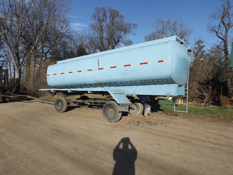 5000 Plus Gallon Stainless Steel Water Tank