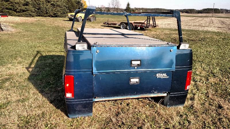 Stahl Grand Challenger Utility Body...