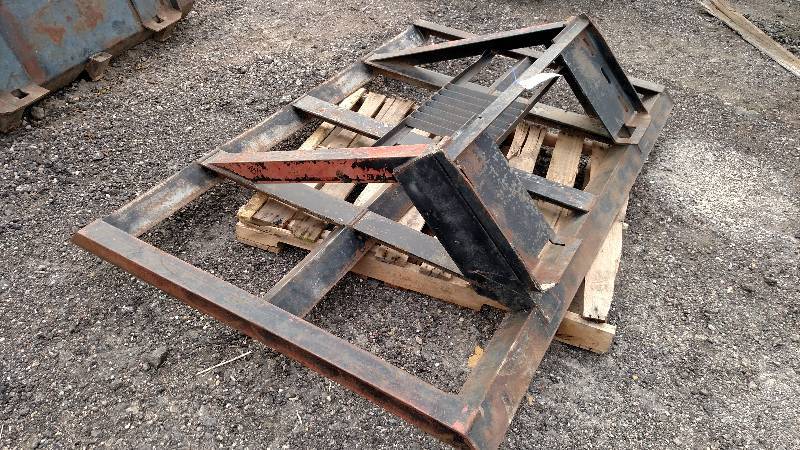 Skid Loader Planer  Leveler...