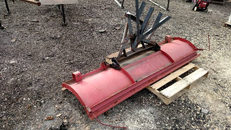 7 12 Snow Plow...