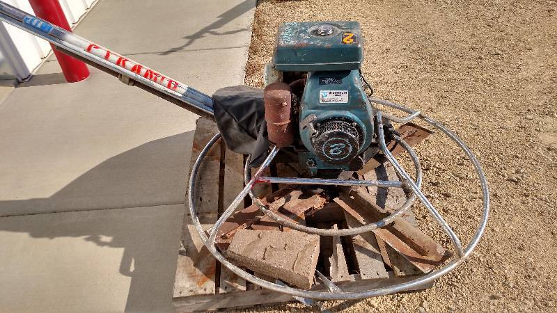 Bartell Model B446 4 Power Trowel,...