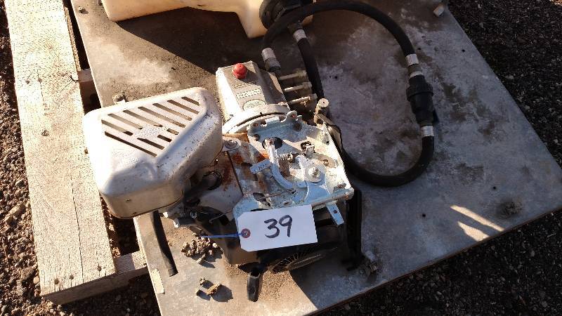 Spray Rig, B&S Engine, CAT SF30G Pu...