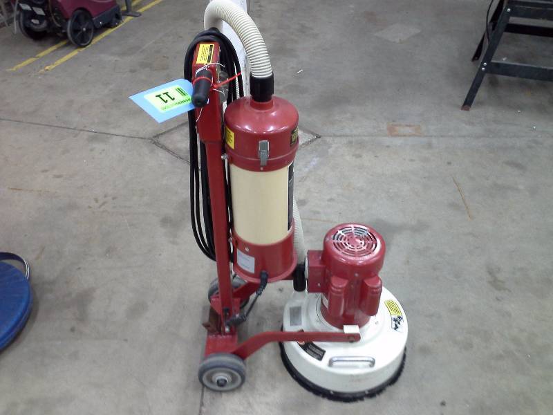 lot 11 image: Varathane Floor Sander