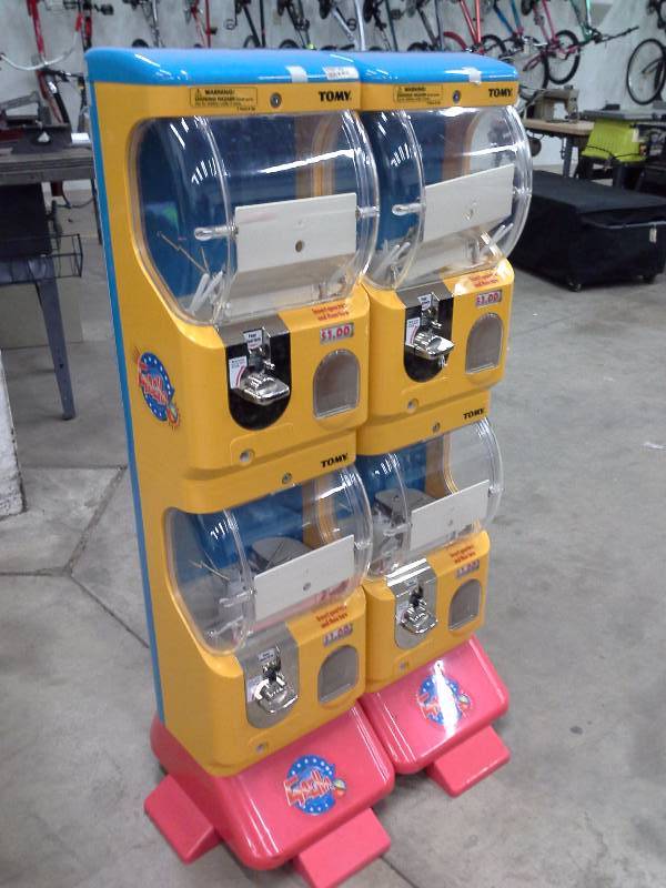 lot 24 image: Tomy Coin Operated Dispensers