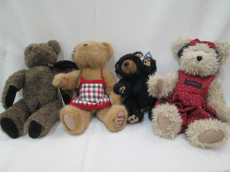 Teddy bears, set of 4, black, tan x...